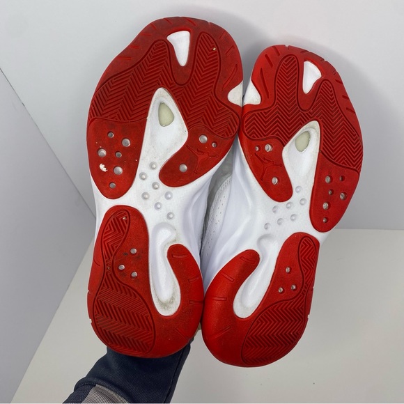 Air Jordan 11 CMFT Low
Concord-Bred - Picture 10 of 10